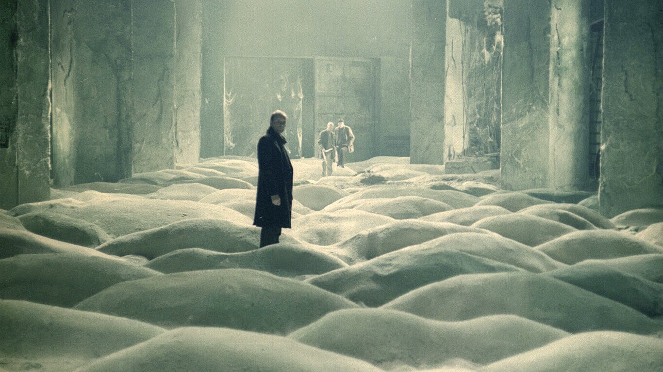 10 Metaphysical Films for Philosophy Students