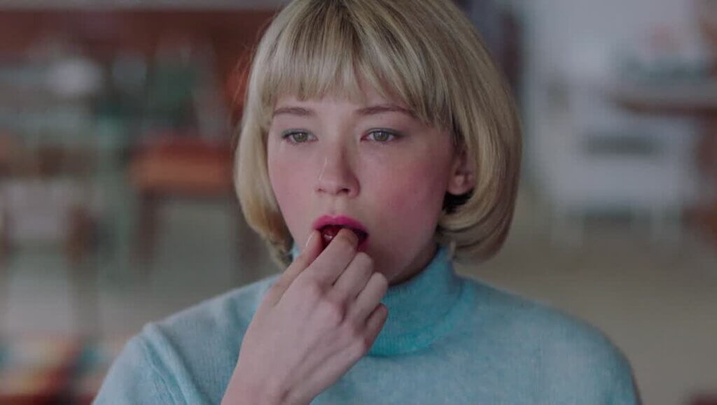 Swallow (2020) a movie about Pica