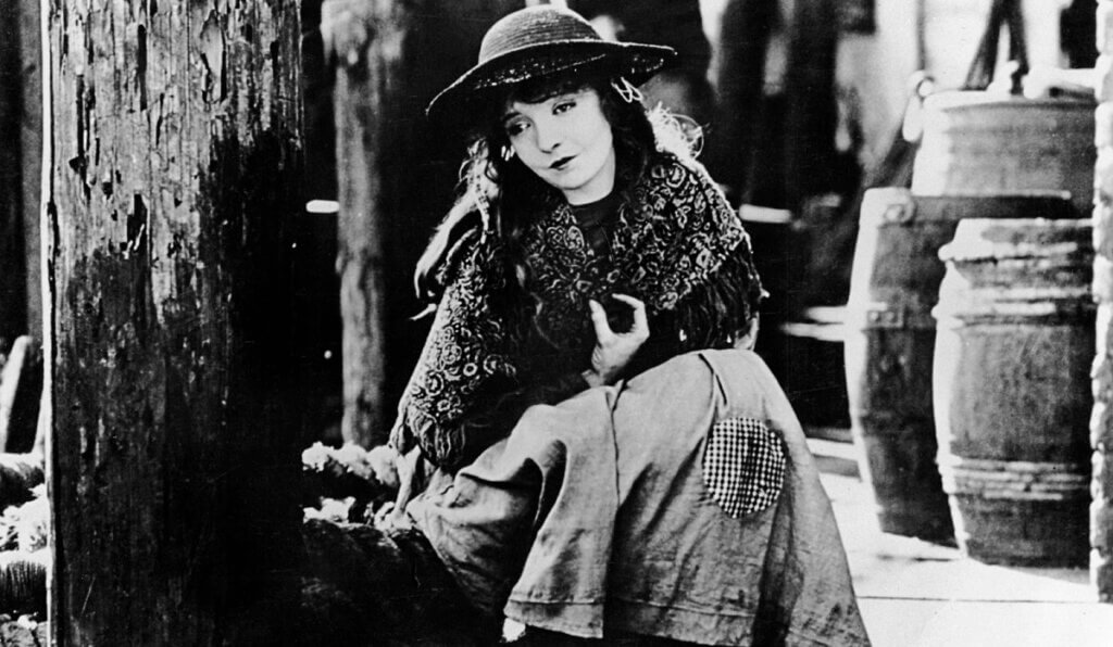 Broken Blossoms anaylsis